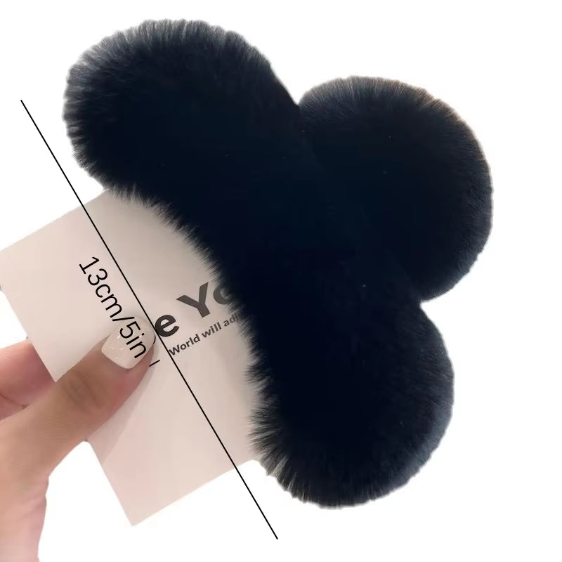 Winter Faux Fur Hair Claw Rabbit Hair Hairpins Plush Hair Clip Barrette Crab Headwear for Women Girls Hair Accessories